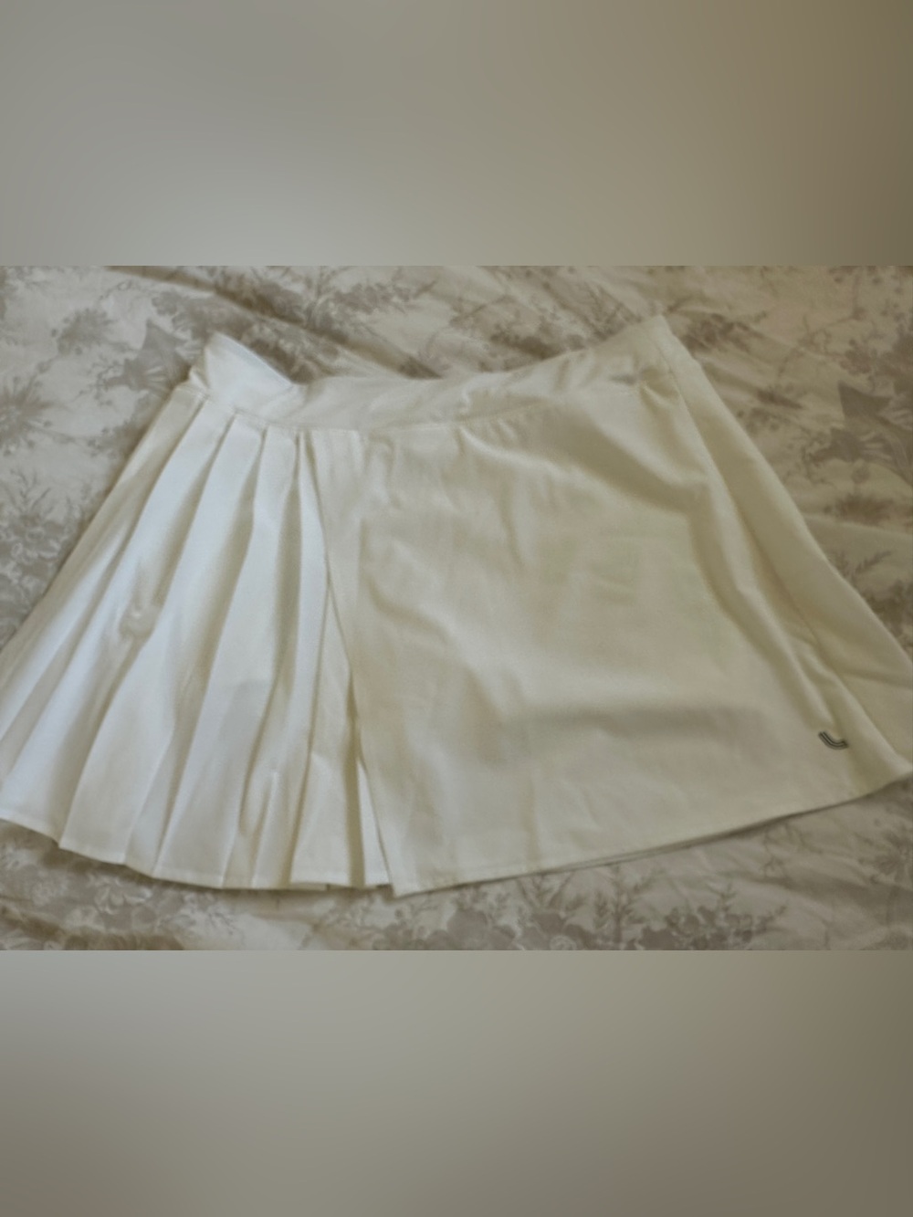 Lole White Pleated Tennis Skort